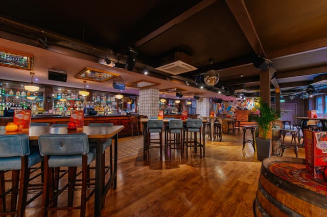 Revolucion de Cuba Leeds