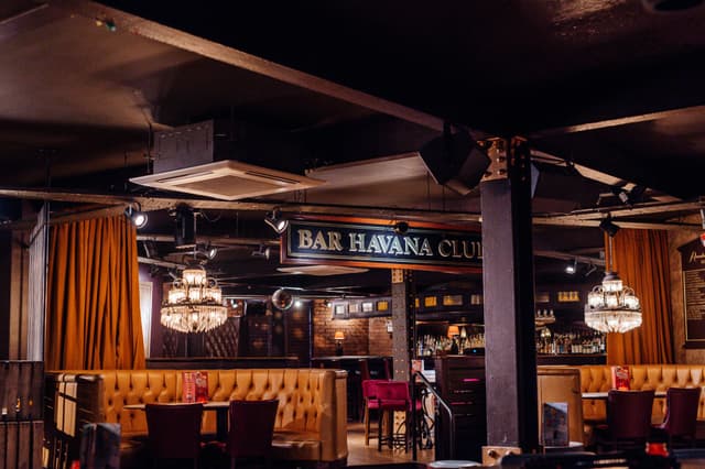 Revolucion de Cuba Leeds