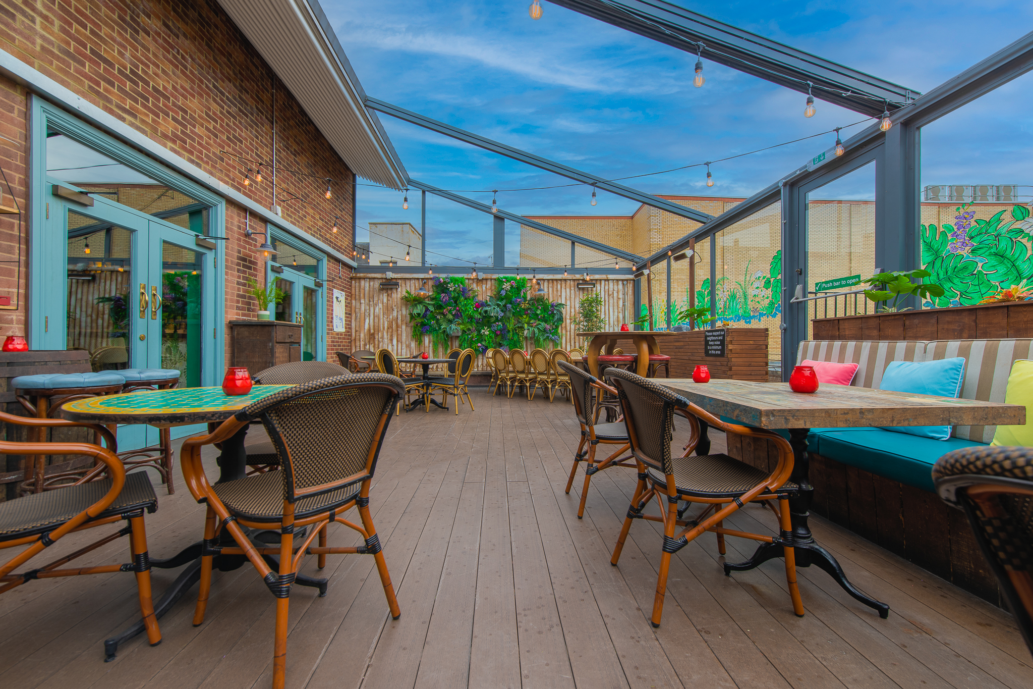 Havana Bar & Roof Terrace: stylish outdoor event space for gatherings in Reading.