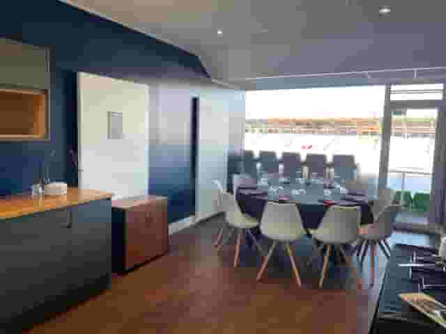 Single Executive Box 