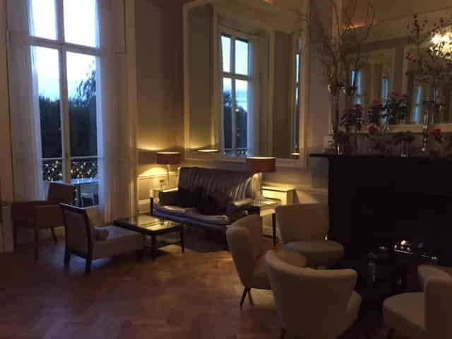 Restaurant & Lounge Bar