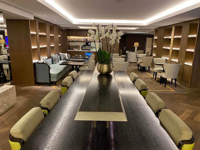 executive lounge