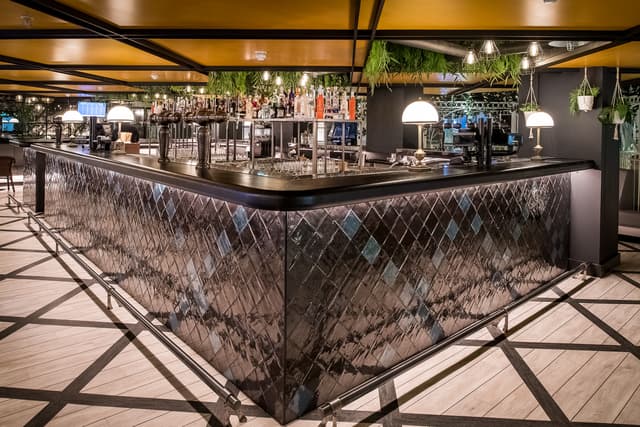 Grand Hotel Bar