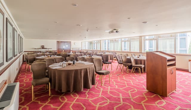 Private Room 11