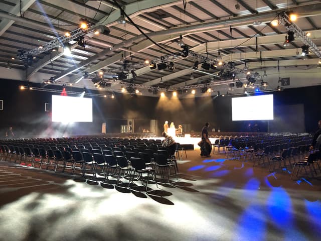 Hall 1