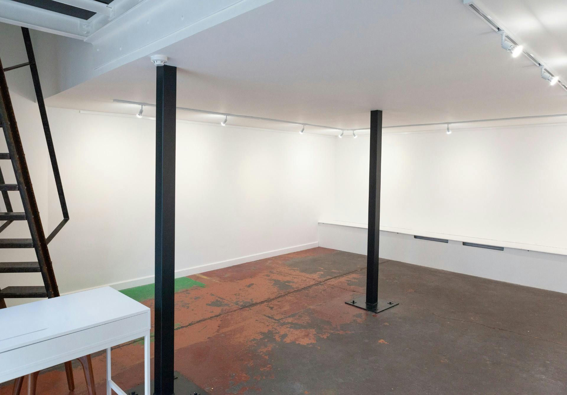 PUBLIC gallery - Gallery space image 1