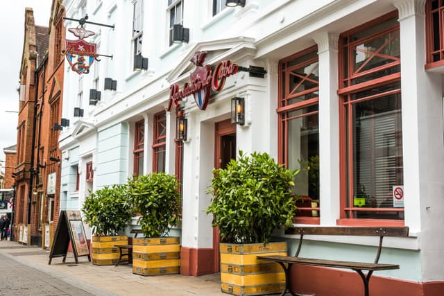 Revolucion De Cuba Norwich
