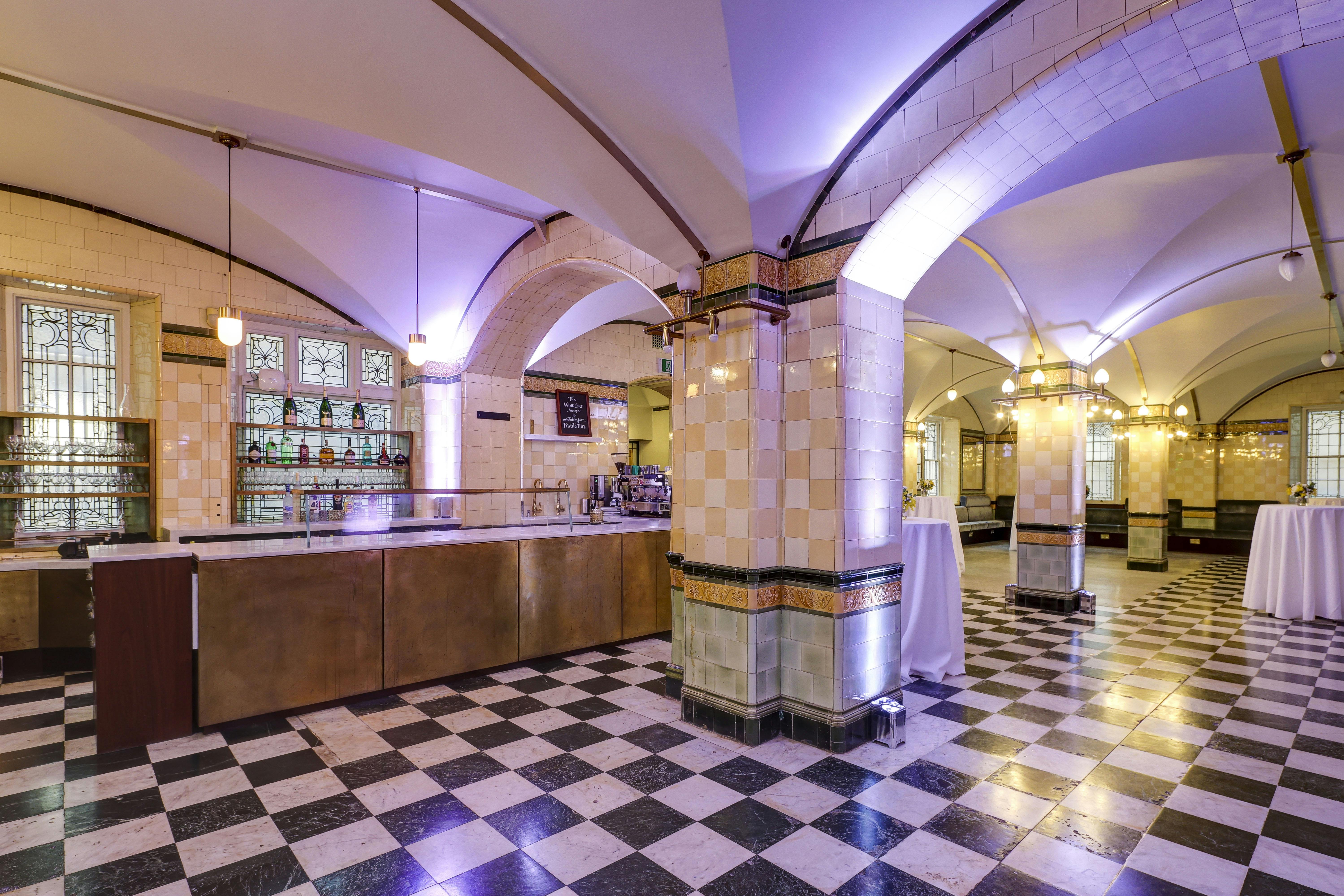 116 Pall Mall - Café Duke   image 3