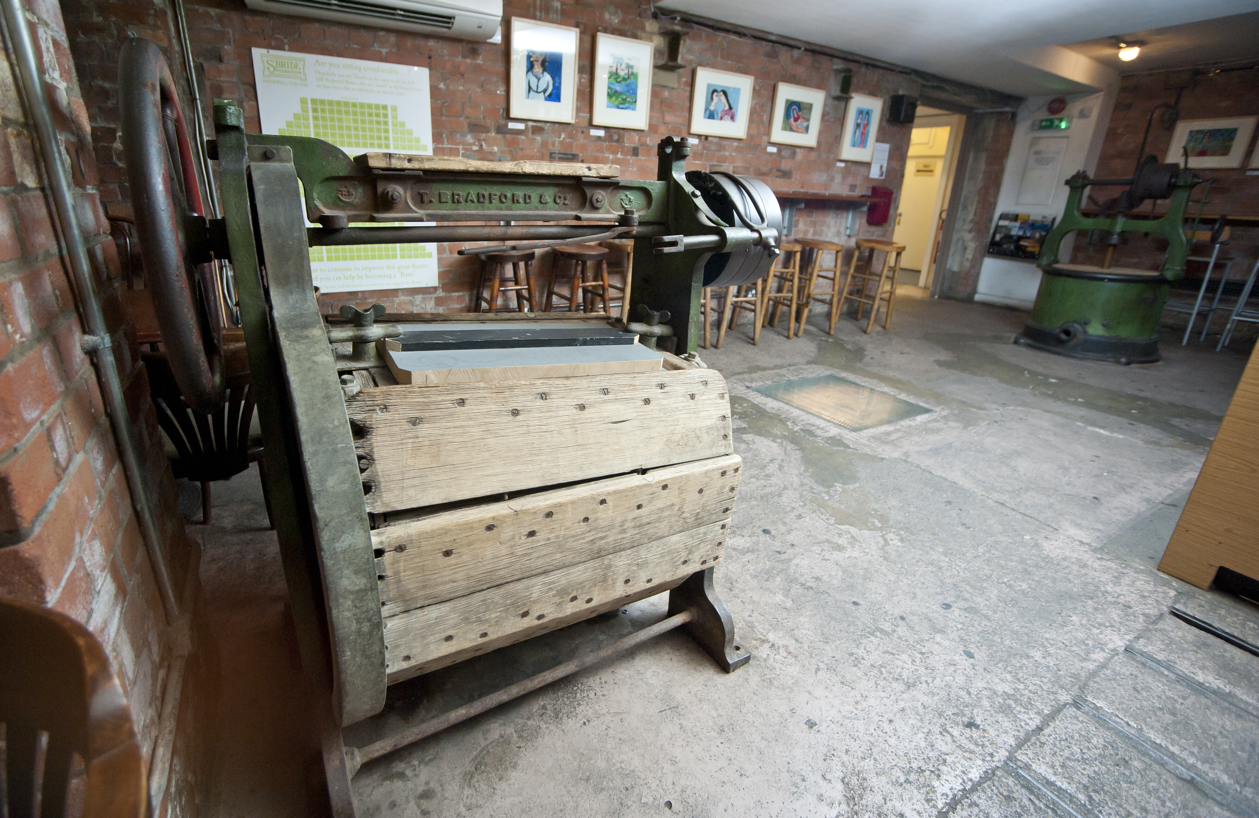 Theatre Bar at St Bride Foundation: rustic venue with vintage charm for creative events.