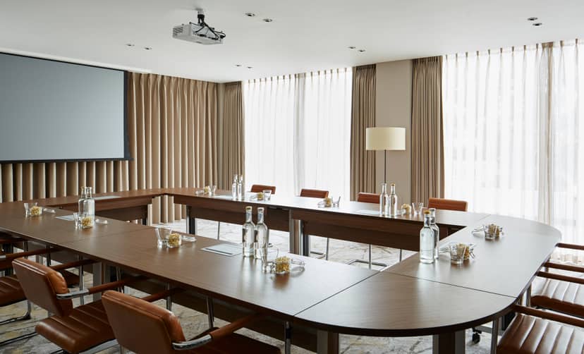 Modern meeting room at London Marriott Regents Park, ideal for professional events.