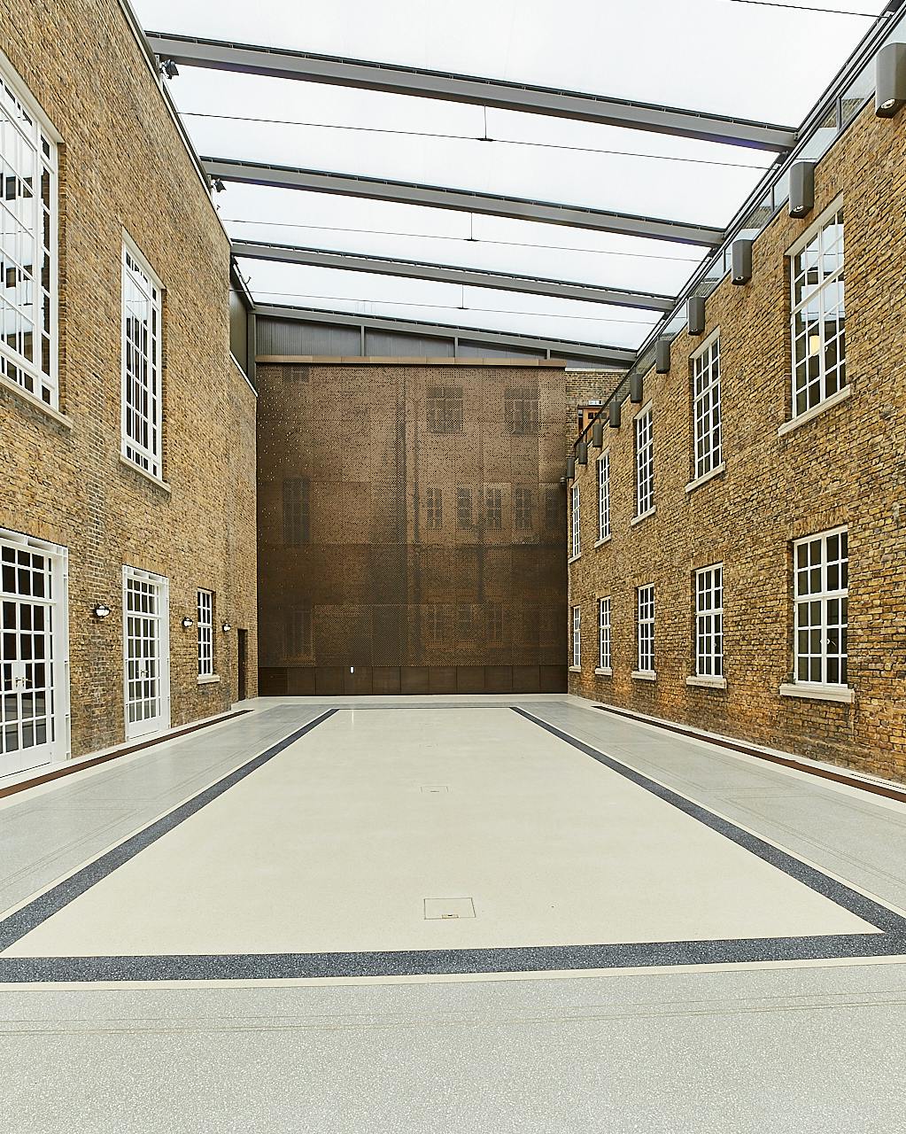 Spacious industrial venue at Hackney Town Hall, perfect for networking events and receptions.