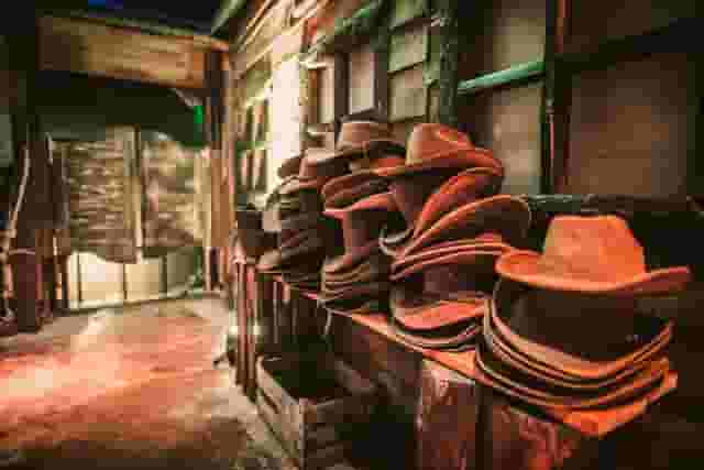 Moonshine Saloon