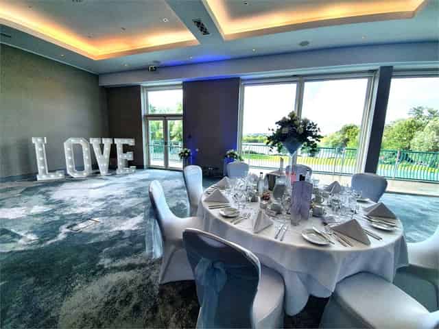 Winterlake Suite