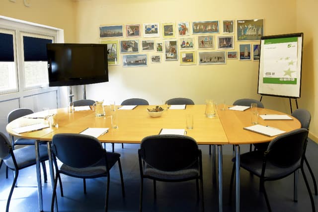 Hensborough Room