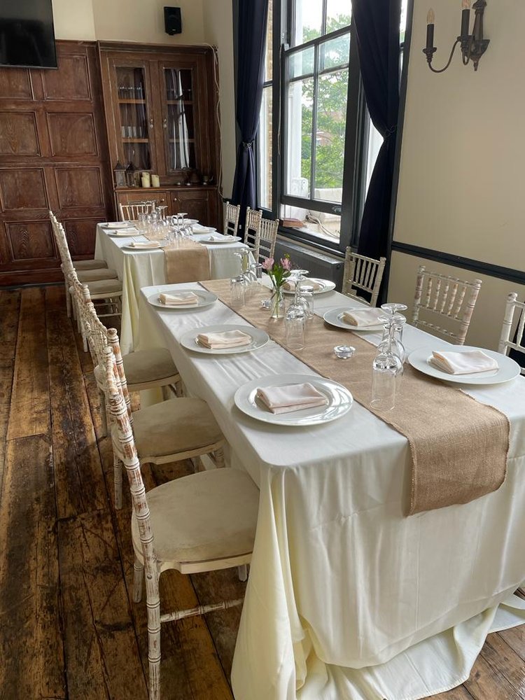 The Honor Oak - image 1