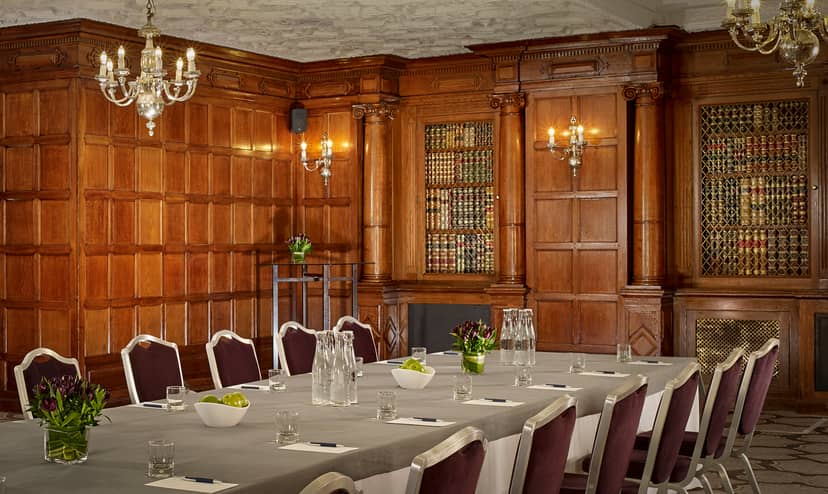 Elegant Oak Room at Sheraton Grand London for corporate meetings and workshops.