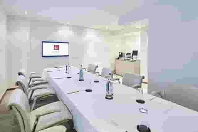 Met Lounge