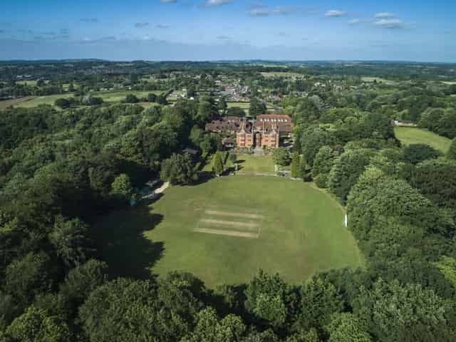 New Place Hotel - Hampshire