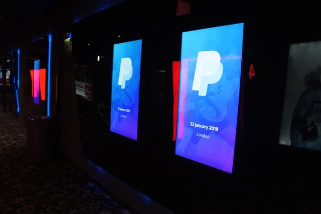 Standard Screen