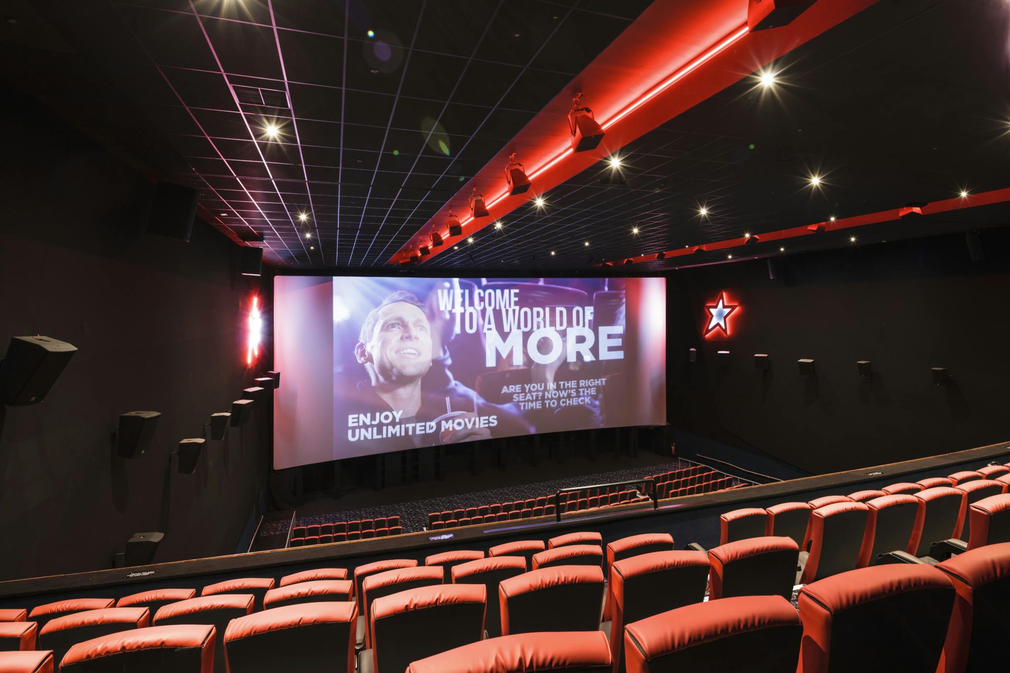 Large cinema screen in Cineworld O2 Greenwich for corporate events and private screenings.