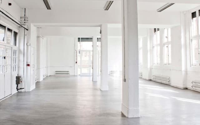 Regent’s Canal Showroom