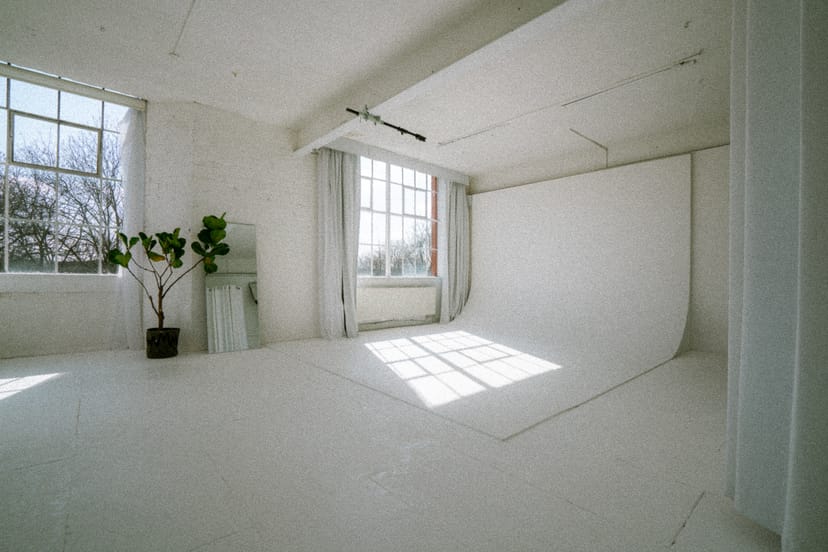 Tanzaro Photography Studio Manchester: White backdrop for professional product and workshop shoots.