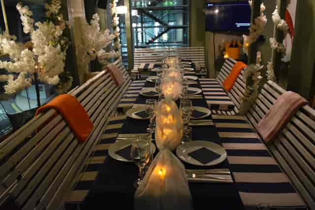 Elegant dining setup in Secret Room, HUCKSTER London for intimate events.