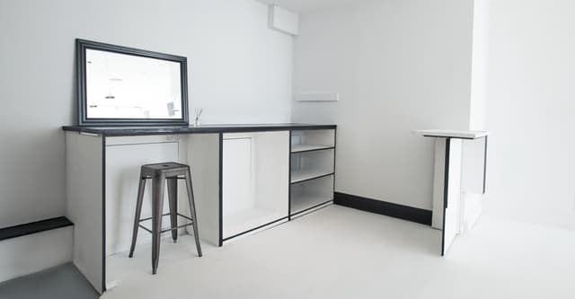 Studio 2