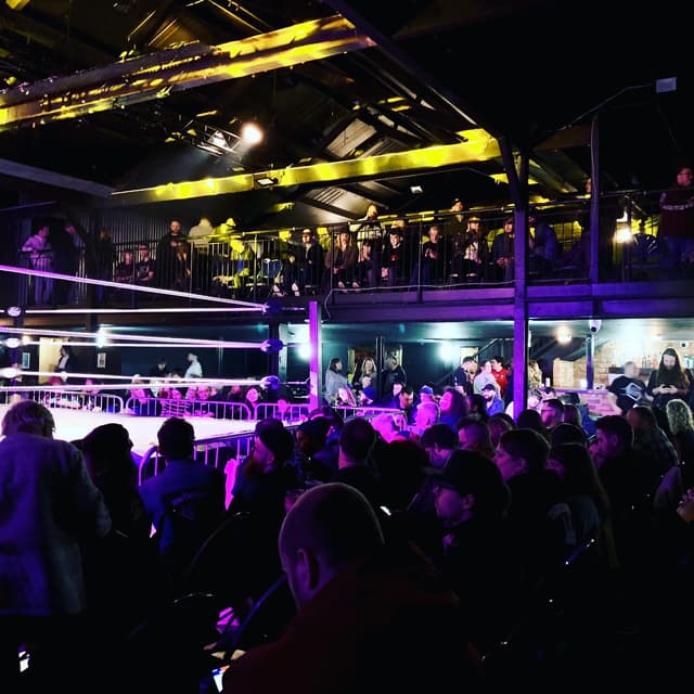 MAIN ROOM 
