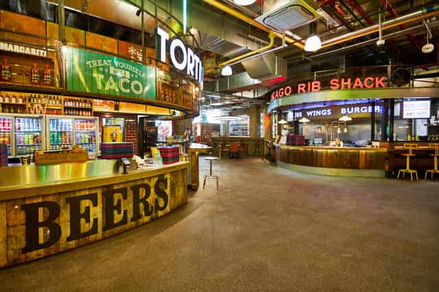 Urban Park, Street Zone & Bar Lounge