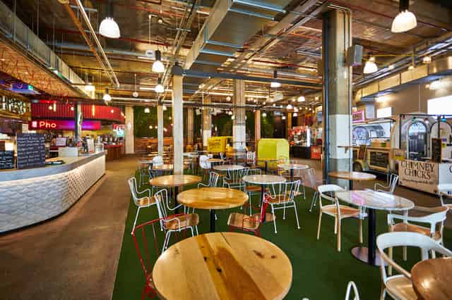 Urban Park, Street Zone & Bar Lounge