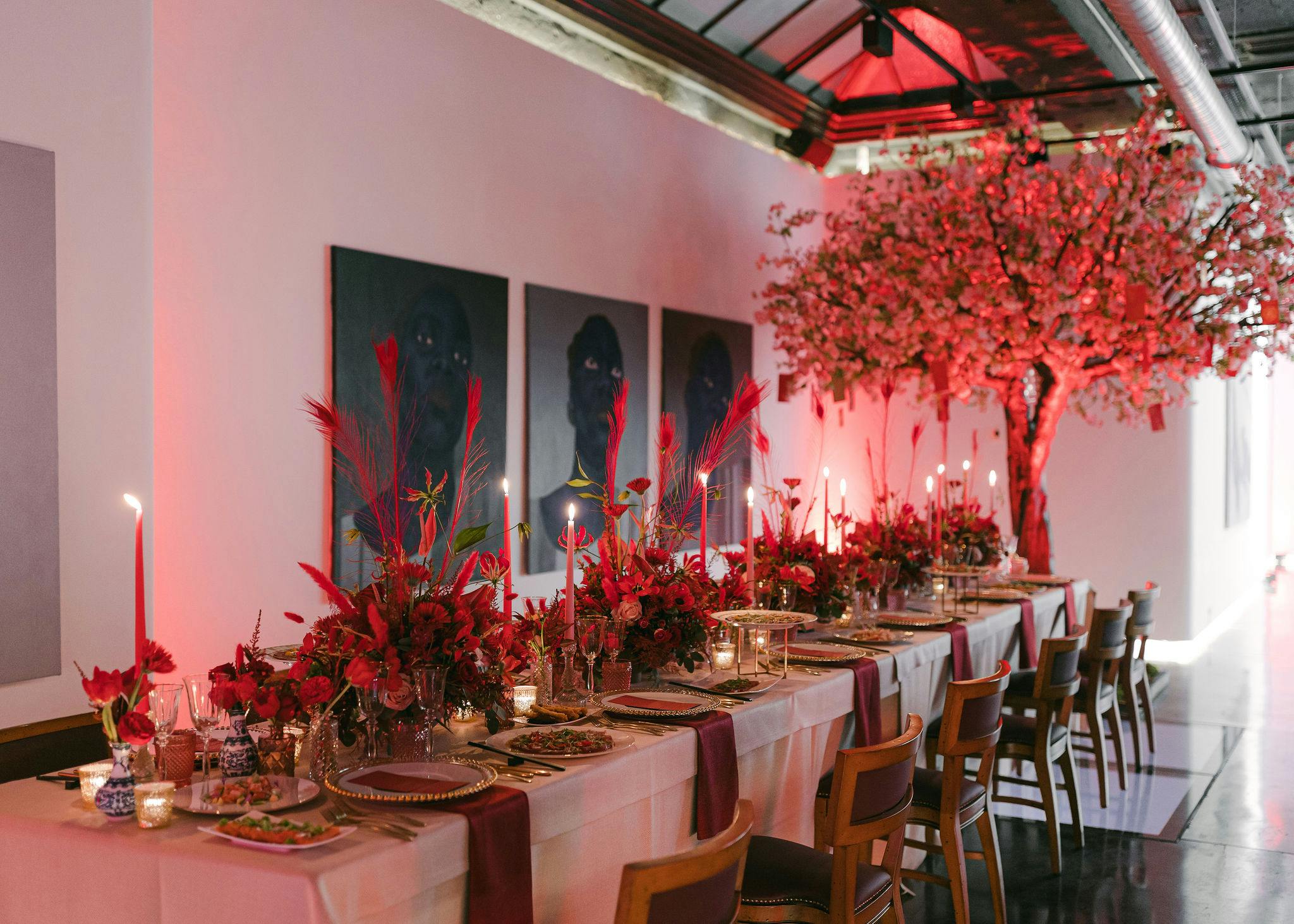 Elegant long table set for a formal dinner in Main Gallery, 3 Hanover Square event space.