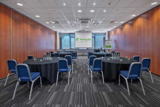 Holiday Inn London Kensington Forum