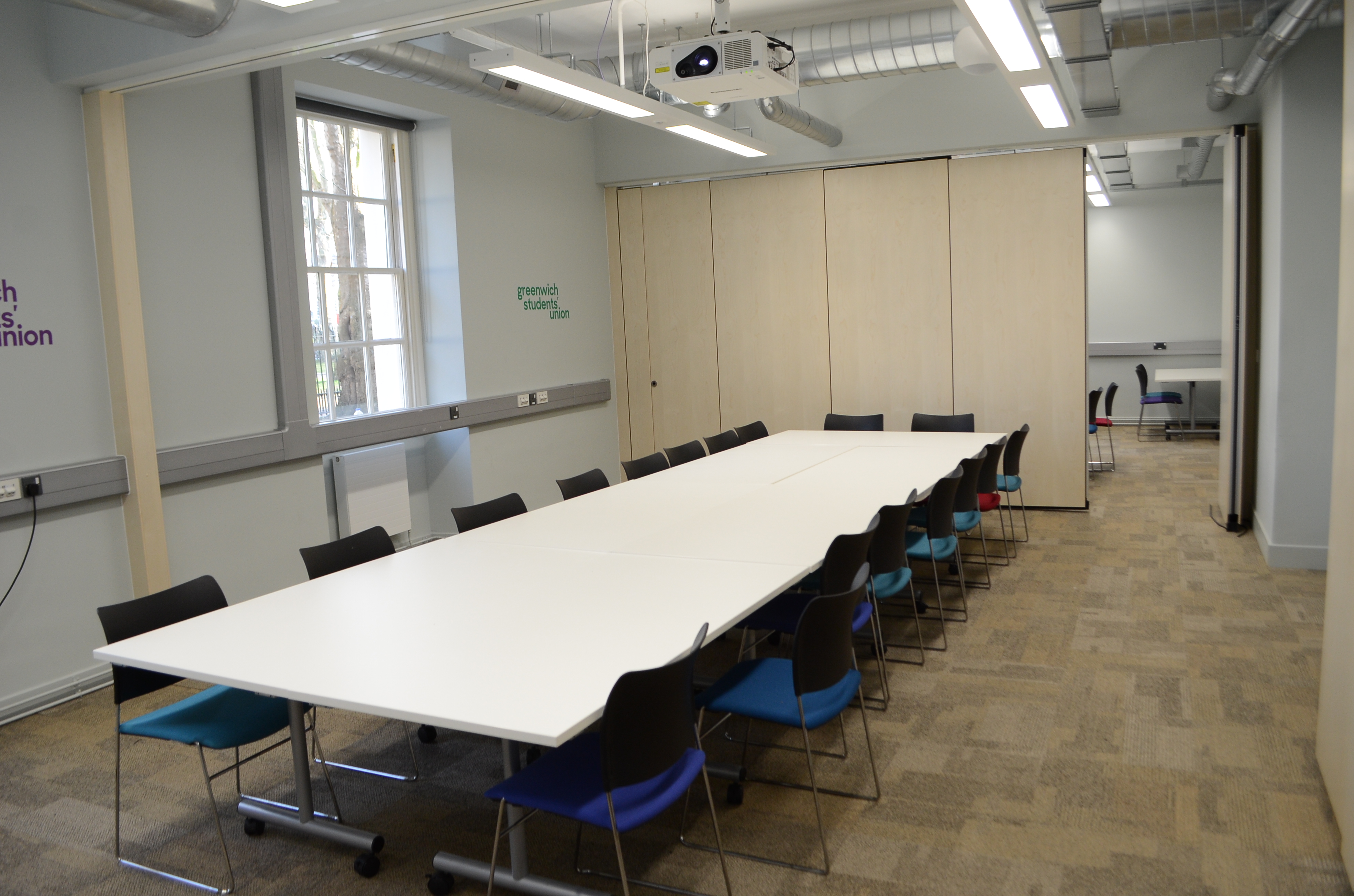 Board Room in Dreadnought with long white table, ideal for workshops and meetings. - Banner