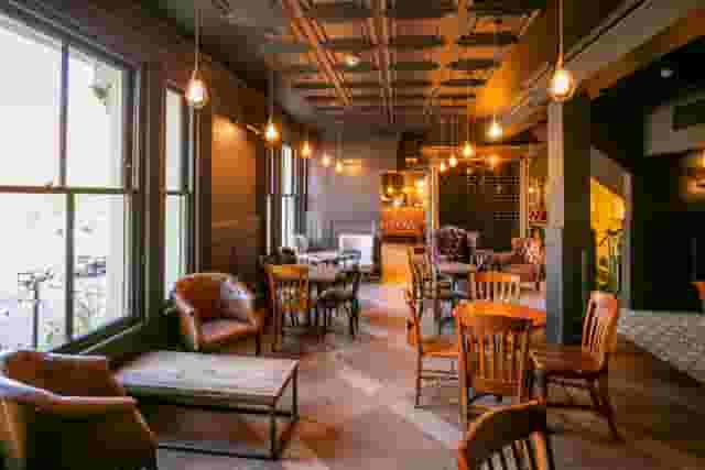 Function Room (Eddie's Bar)