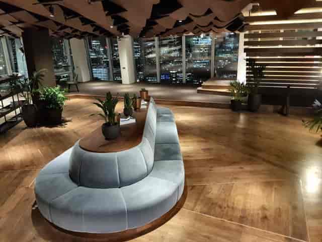 Curvilinear sofa in The Shard lounge for corporate networking and breakout events.