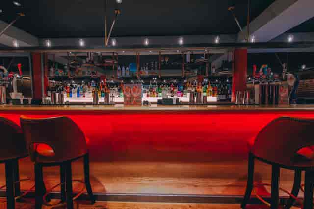 Sleek Skye Bar in Glasgow with illuminated counter for networking events and social gatherings.