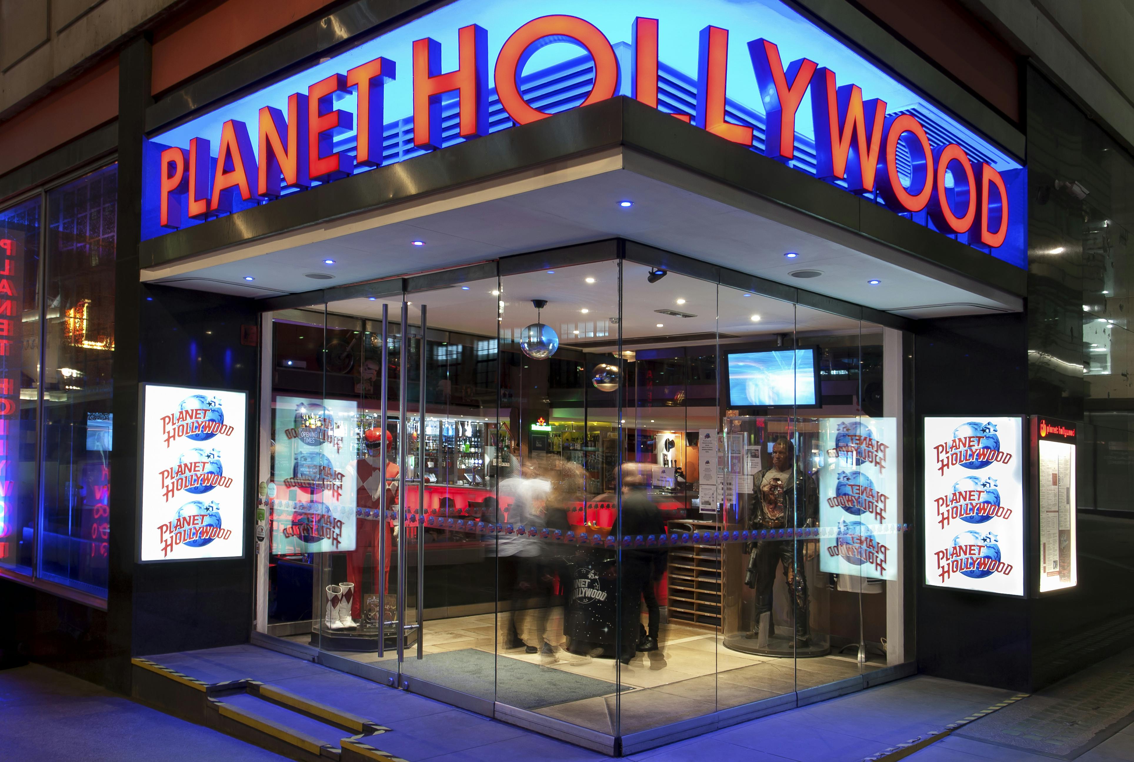 Planet Hollywood - Cabanas image 1