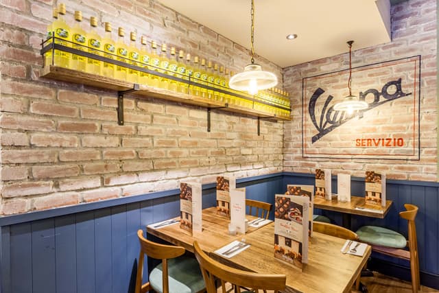 Bella Italia Queensway 108