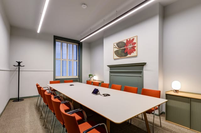 Modern London boardroom meeting event space