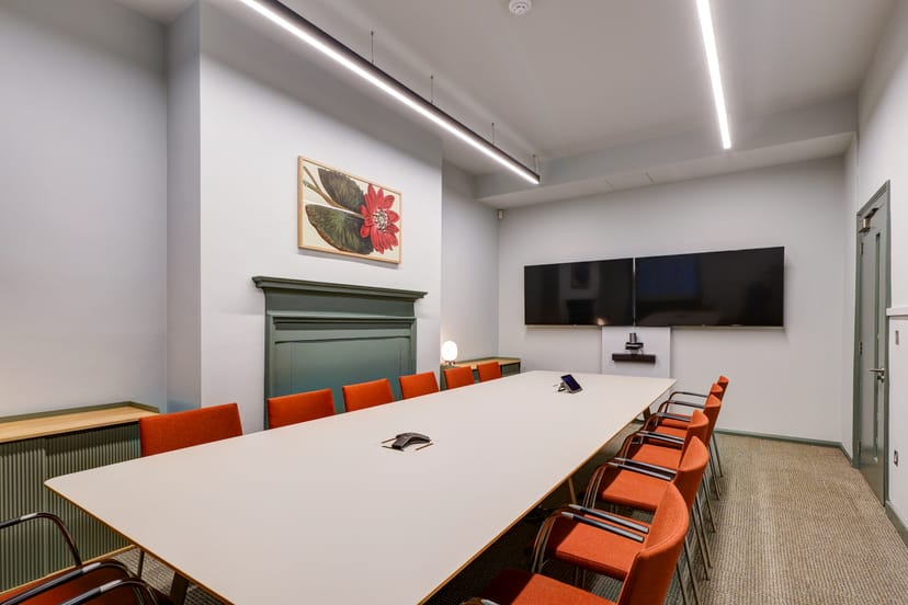 Modern boardroom, executive meeting, corporate training