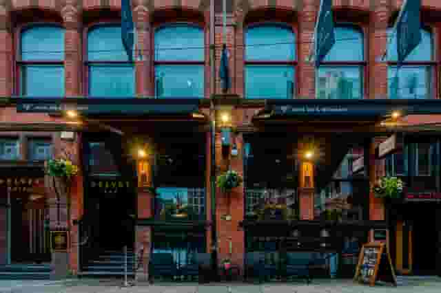 Velvet Hotel, Bar & Brasserie