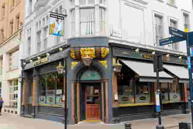 White Swan, Pimlico