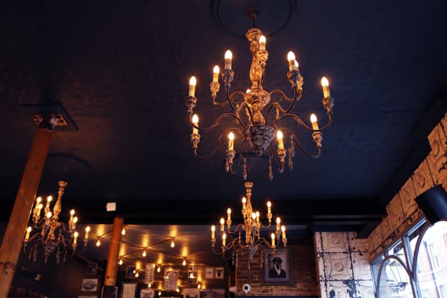 White Swan, Pimlico