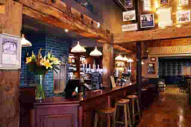White Swan, Pimlico