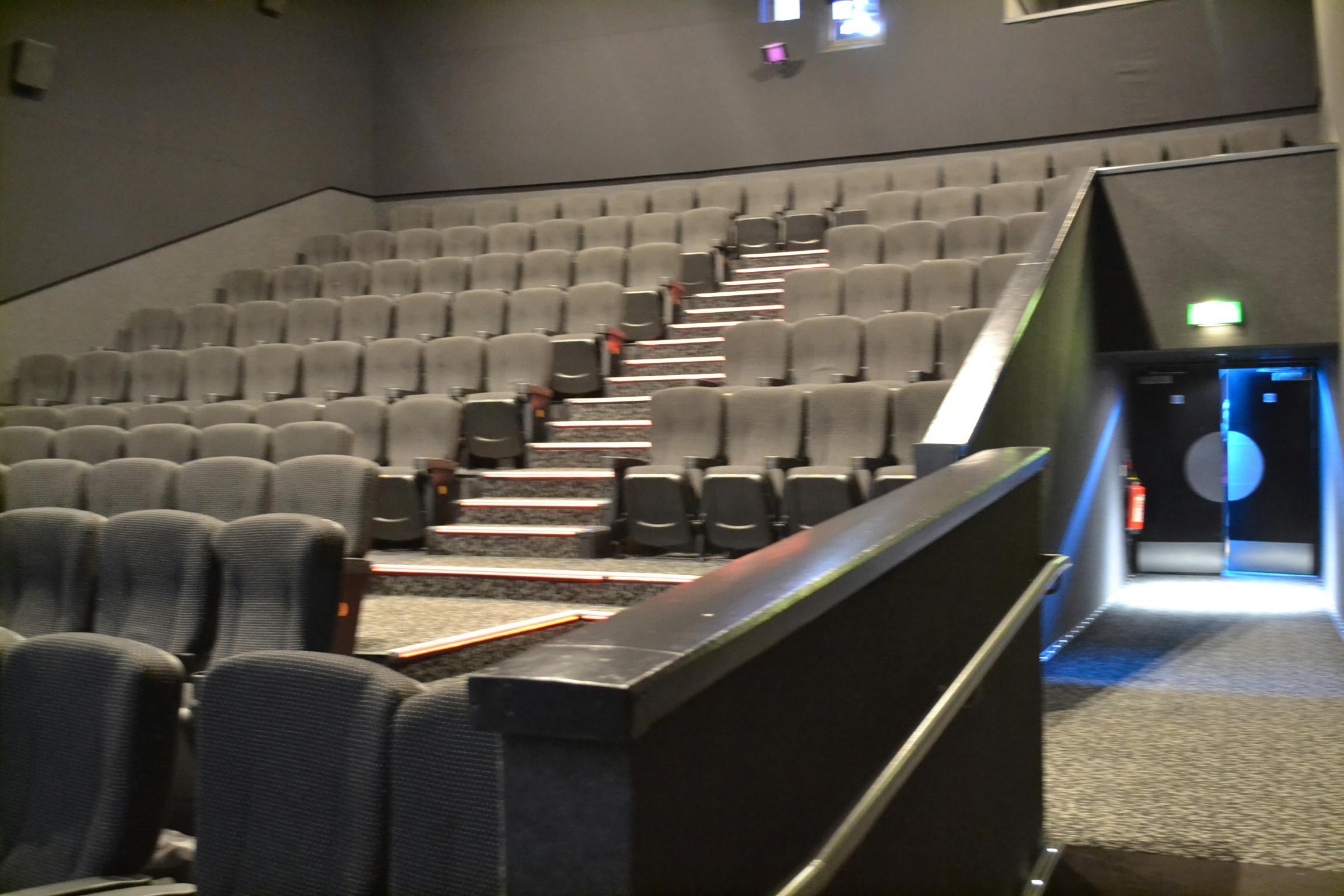 Cineworld Wembley Screen 3: spacious tiered seating for film screenings and presentations.