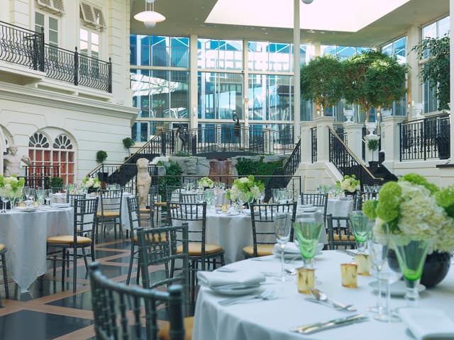Radisson Blu Edwardian Heathrow