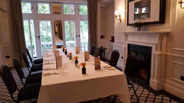 Elegant dining table in Cumber Room, perfect for corporate events and gatherings.