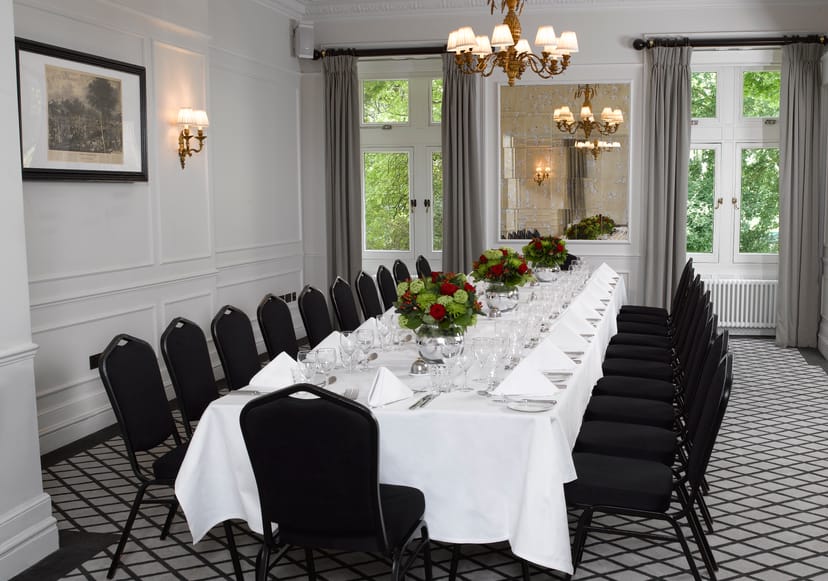 Hudson Room at The Farmers Club, elegant dining setup for corporate meetings.