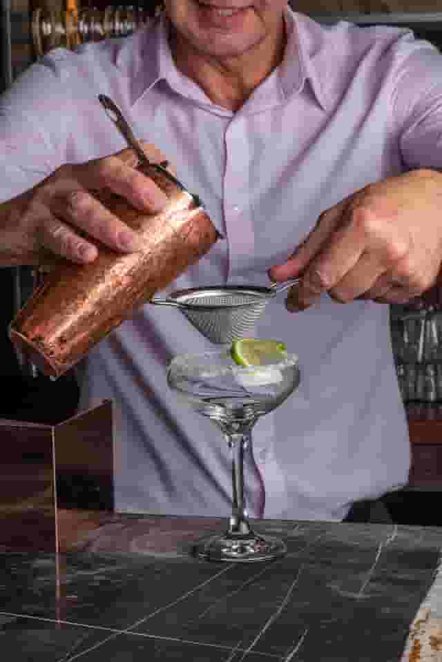 BAR 8